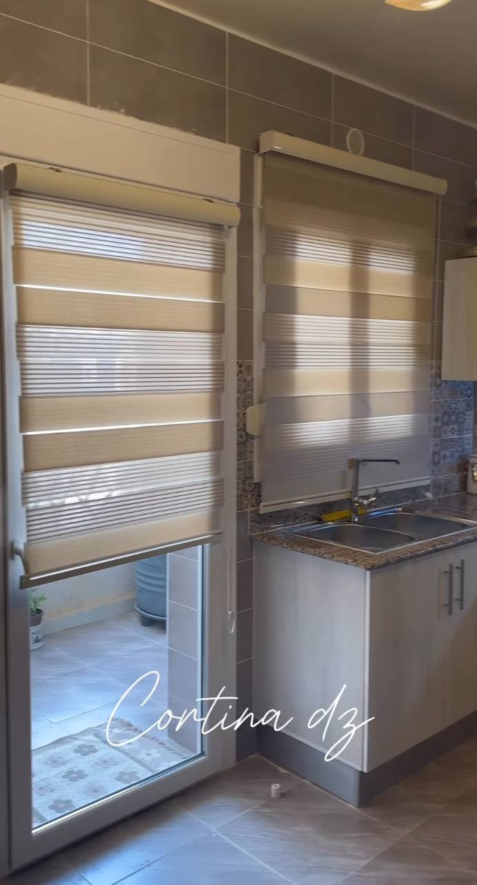 ستائر زيبرا بتصميمها العصري الذي يجمع بين الاناقة والخامة