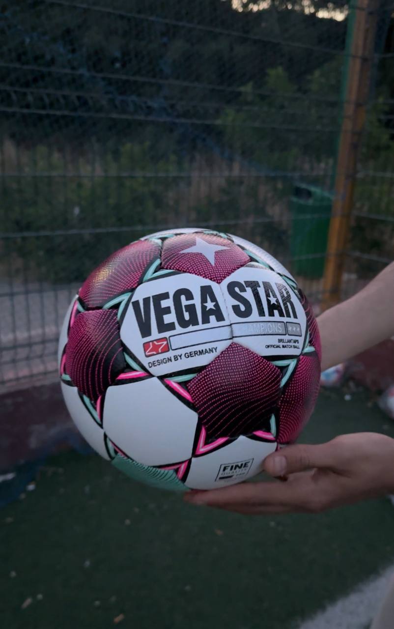 VEGA STAR BUNDESLIGA  كرة القدم ألمانية بوندسليغا نوعية عالمية توصيل متوفر 58 ولاية